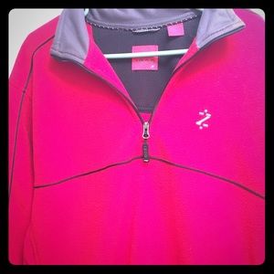 Men’s Red Izod fleece pullover